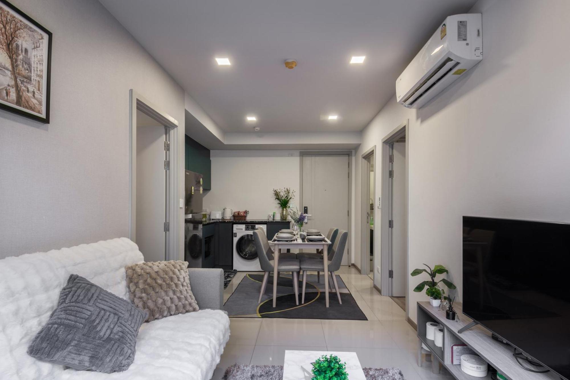 Ferienwohnung Brissluxe At Bts Onnut Sukumvit 50 Bangkok Exterior foto