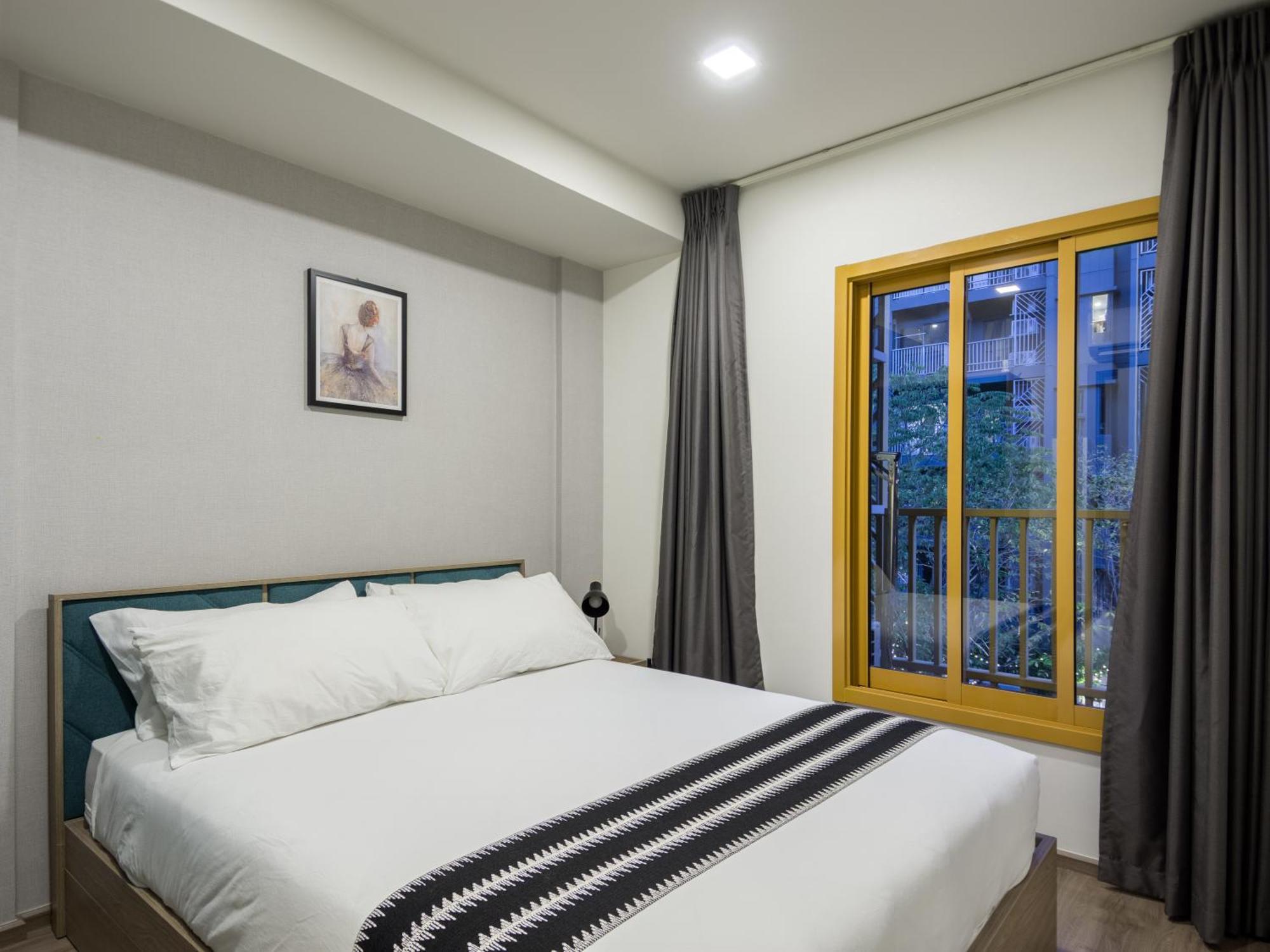 Ferienwohnung Brissluxe At Bts Onnut Sukumvit 50 Bangkok Exterior foto